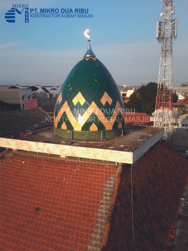 Kubah Masjid "Miftahul Huda" Rangkah Surabaya